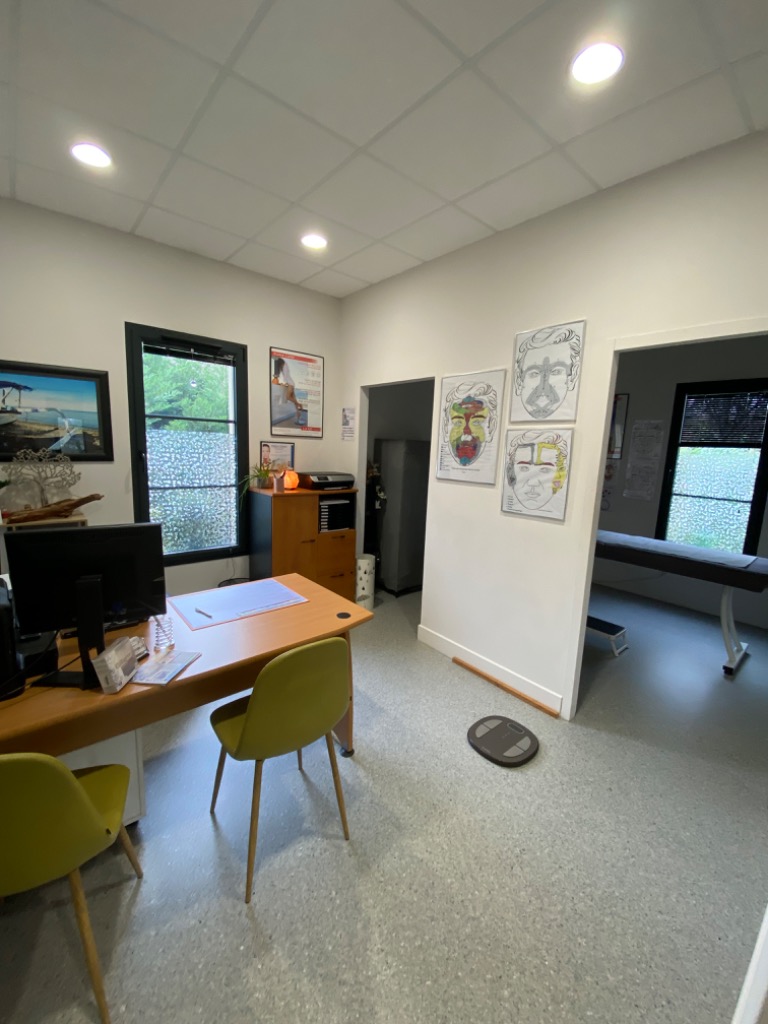 photo cabinet Nathalie Davous