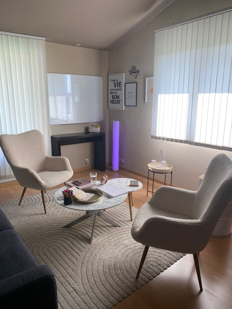 photo cabinet Emilie GEORGE - Coaching et thérapie EMDR-DSA