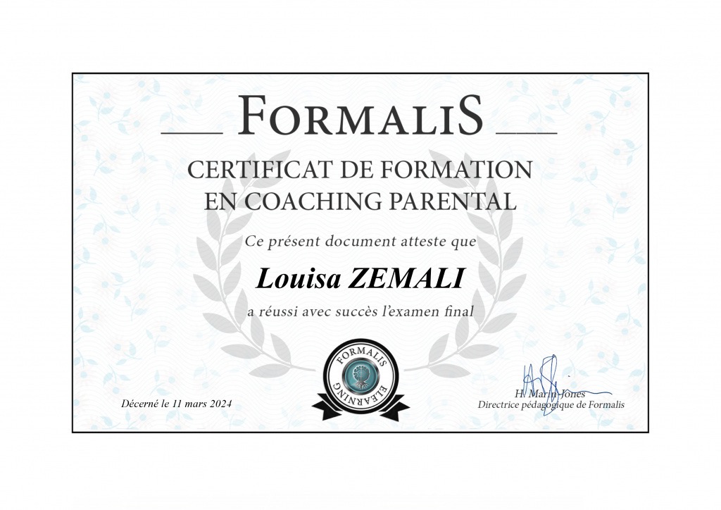 photo diplome Louisa Zemali