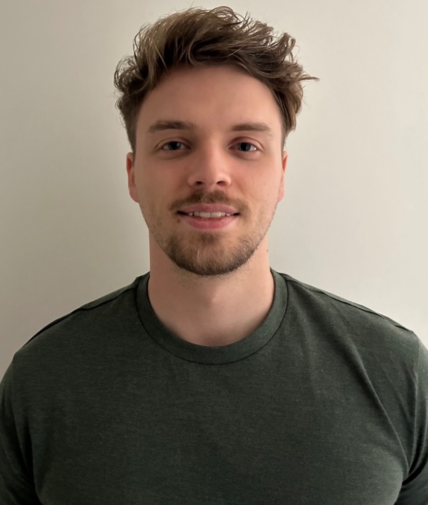 photo portrait Jean-Baptiste Janiszewski - Ostéopathe Toulouse