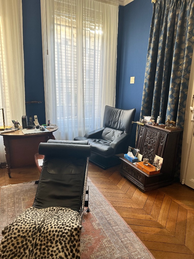 photo cabinet Bernard Sanquer