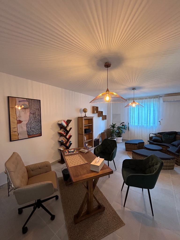 photo cabinet Valérie Jonquières EI