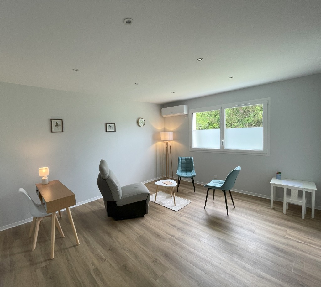 photo cabinet Cindy Schick