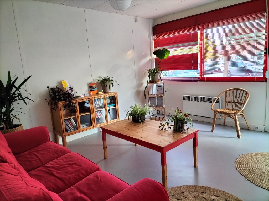 photo cabinet Angèle DUVERGER 