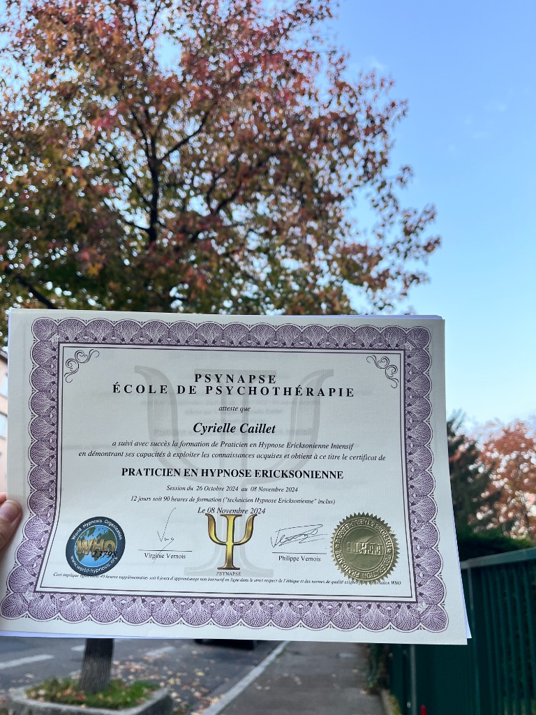 photo diplome Cyrielle poulios