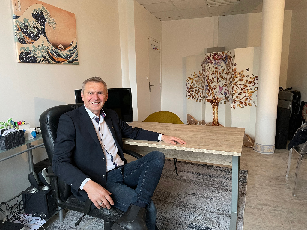 photo cabinet Jean-Pierre LEHU