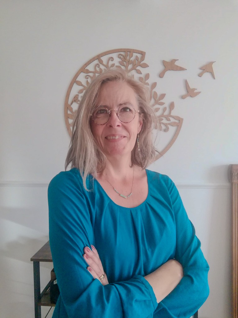 photo portrait Cécile Pozzo di Borgo - Cornouaille Kinésiologie