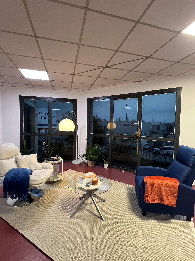 photo cabinet Lucie Rhulé