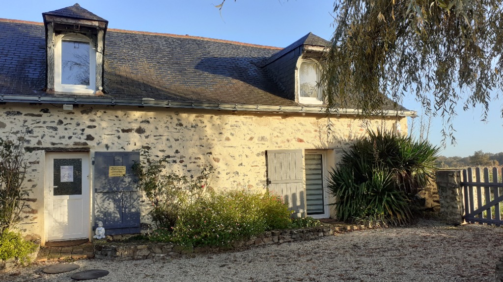 photo cabinet Claudine Ruault thérapeute énergétique