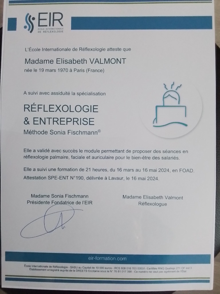photo diplome Elisabeth Valmont 