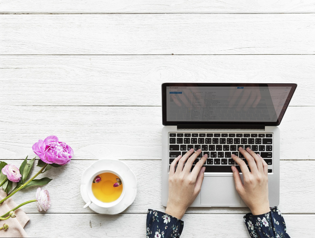 illustration Consultation Psy en ligne par Mail