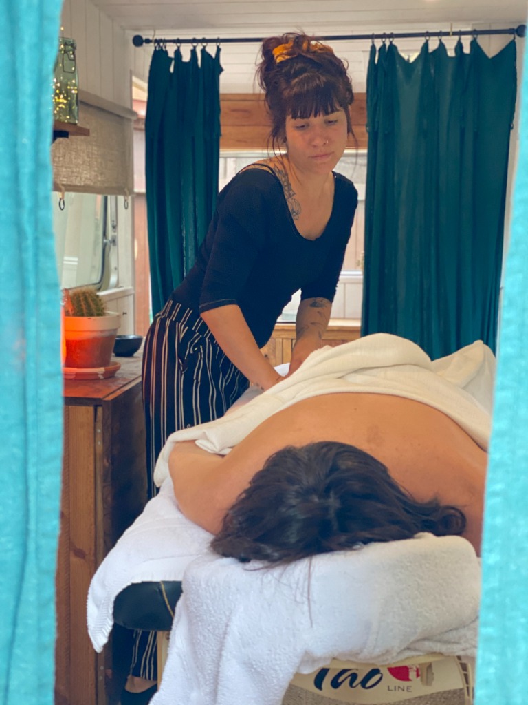 illustration Quand les massages ancestraux rencontrent la nature : ouverture d’un lieu unique à Guenrouet