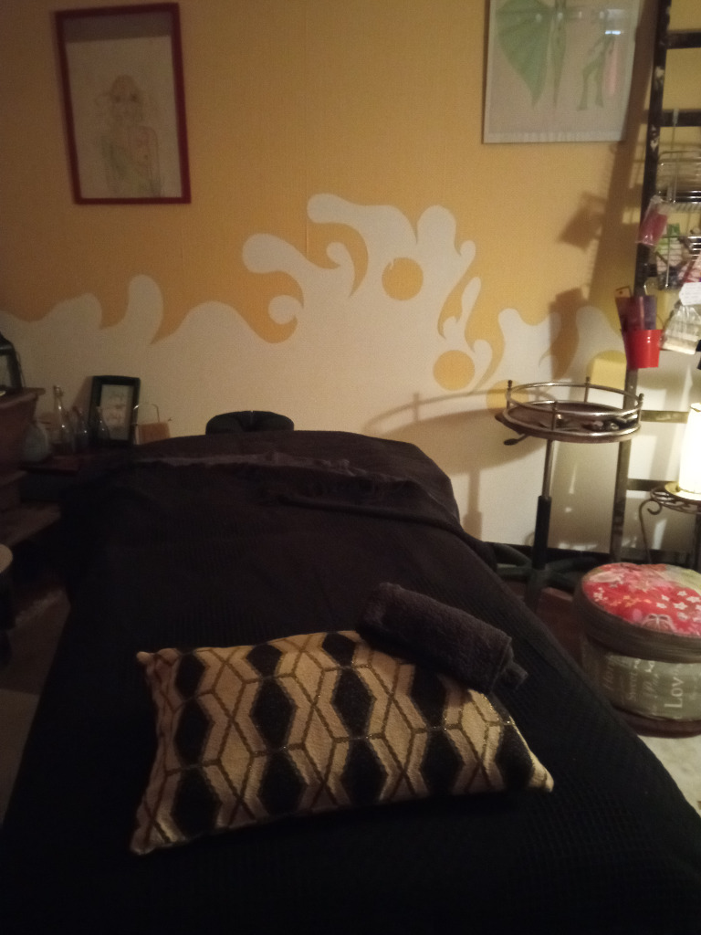 illustration MASSAGES LE CREUSOT : LA RICHESSE DE L'AYURVEDA