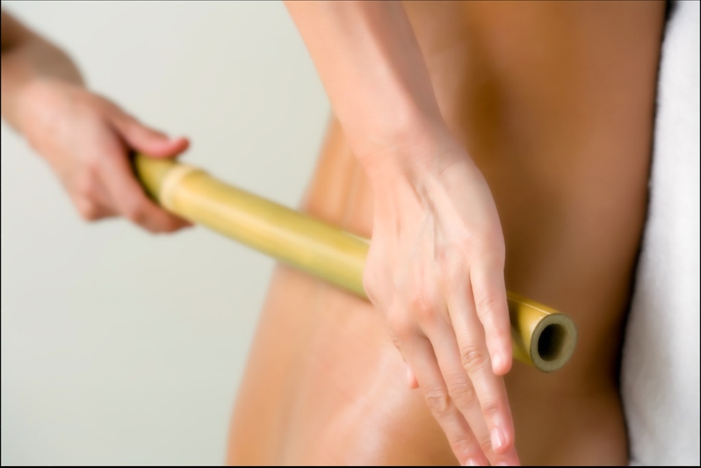 illustration Toucher, rythme et énergie : l’essence du massage aux bambous