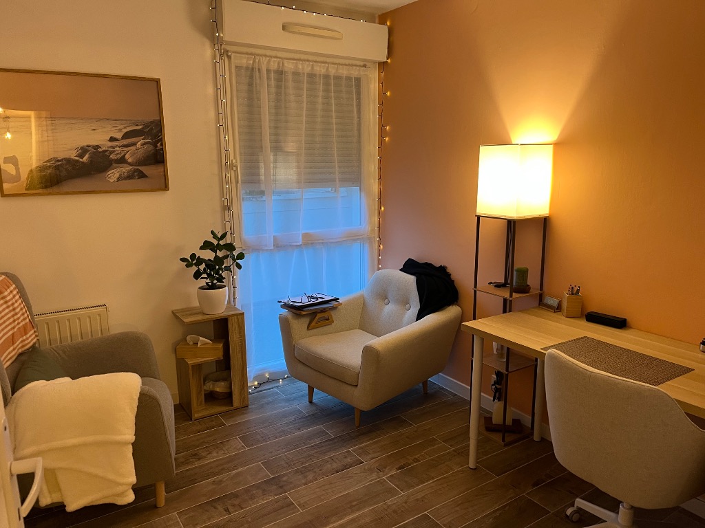 illustration 🎉C’est avec une immense joie que je vous ouvre aujourd’hui les portes de mon nouvel univers digital 🎊