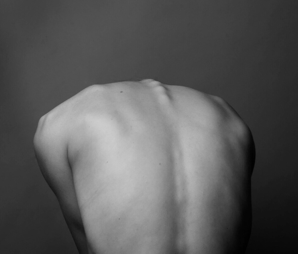 illustration Tensions dorsales et inconfort du dos : l’apport de la réflexologie plantaire