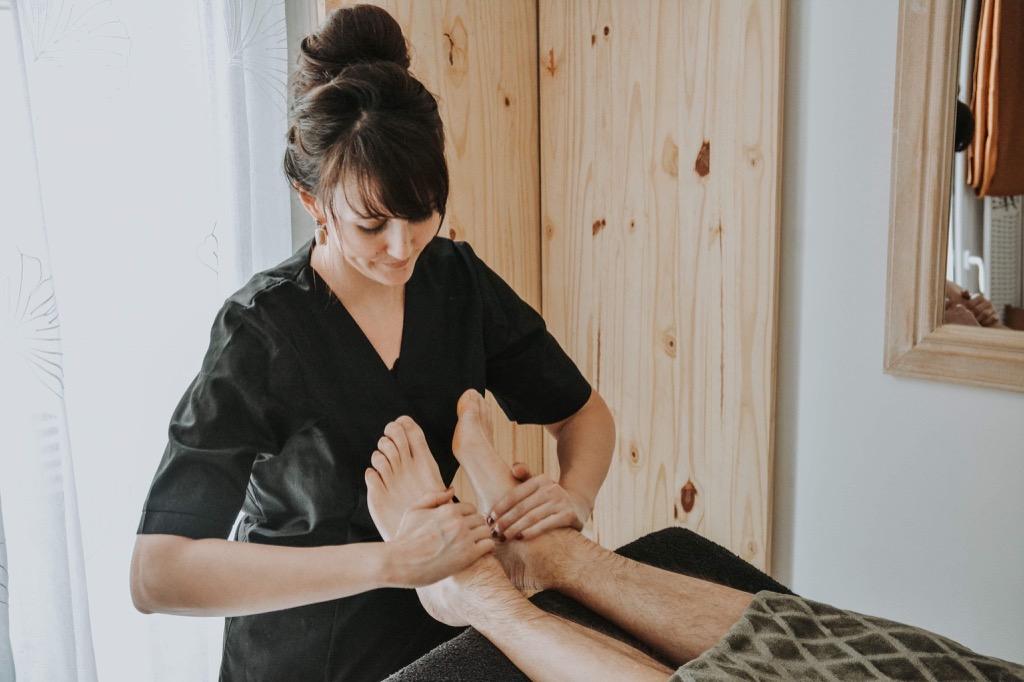 illustration Séance de réflexologie - pôle médical de Marne la Vallée