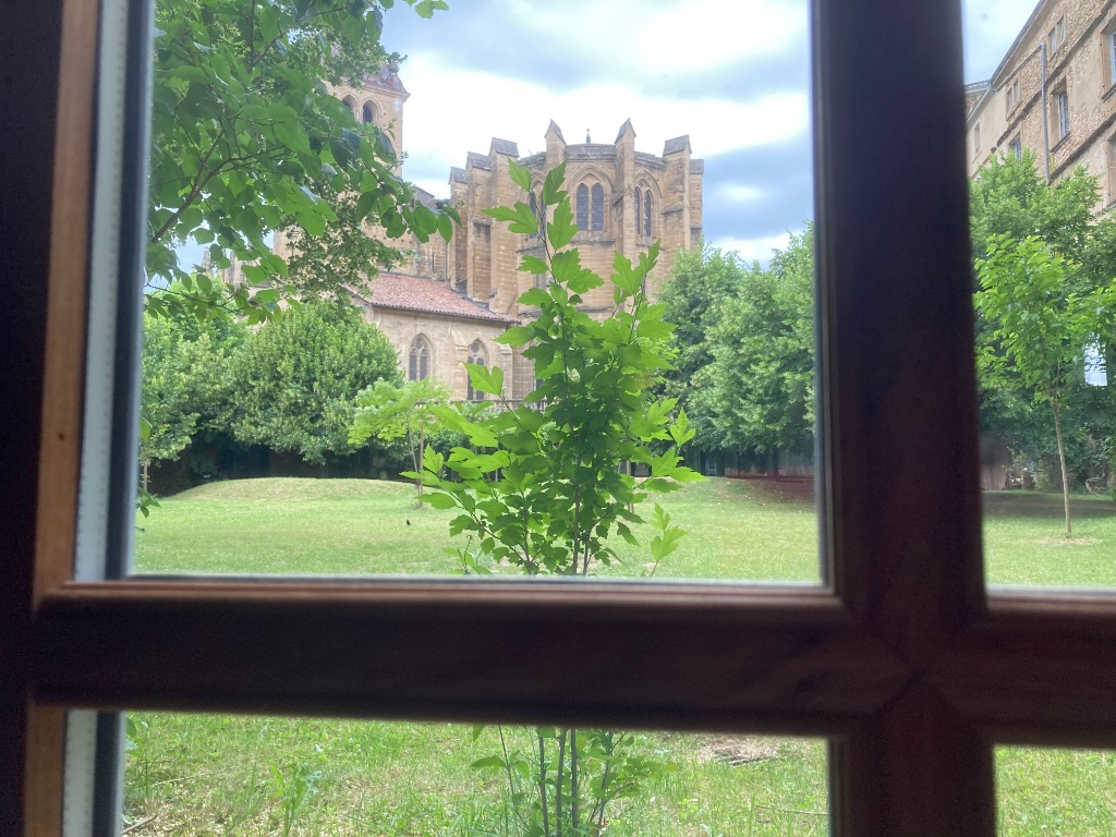 illustration Retour de colloque : hypnose et maïeusthésie, deux pratiques, une palette